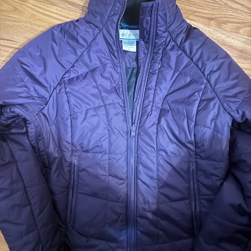 Columbia‎ Women's Purple Puffer Jacket